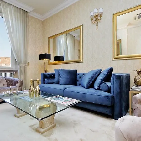 Luxury Colosseum View Apartment Rom
